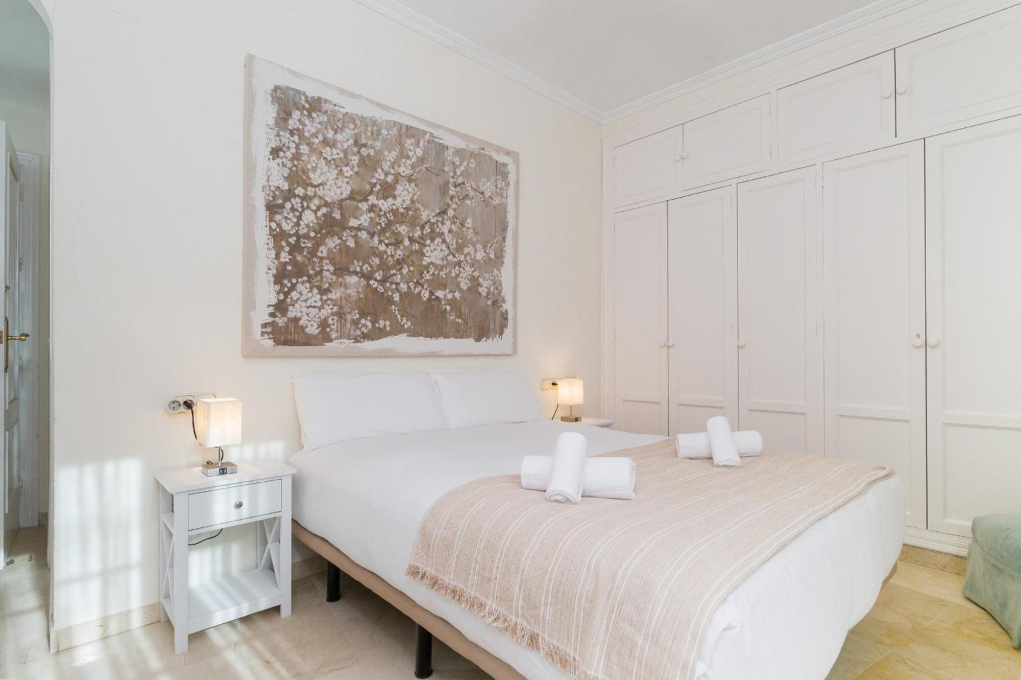 Wide With Terrace & Parking- 3Bd 2Bth- Alfalfa Siviglia Esterno foto