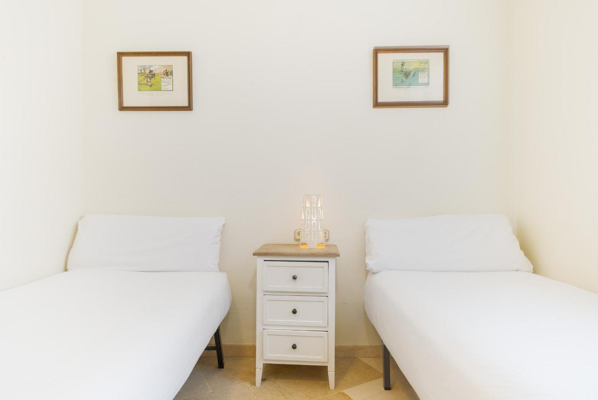 Wide With Terrace & Parking- 3Bd 2Bth- Alfalfa Siviglia Esterno foto